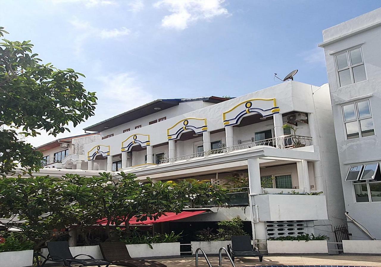 Patong Karlssons Hotel Extérieur photo